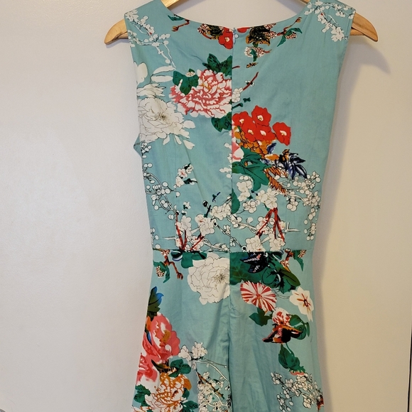 Patterned A Line dress - Picture 4 of 7